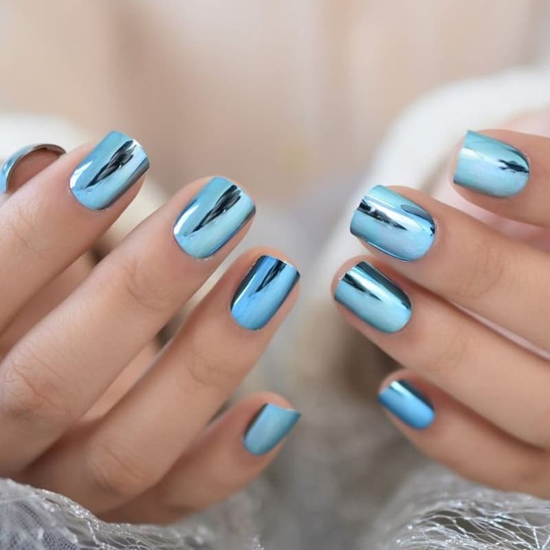 Short Light Blue Nails: Light Blue Nail Ideas You should try